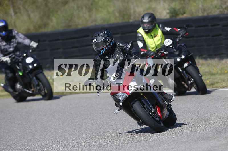 /01 02.04.2026 MAZ ADR/Gruppe gelb Gruppe gruen/66